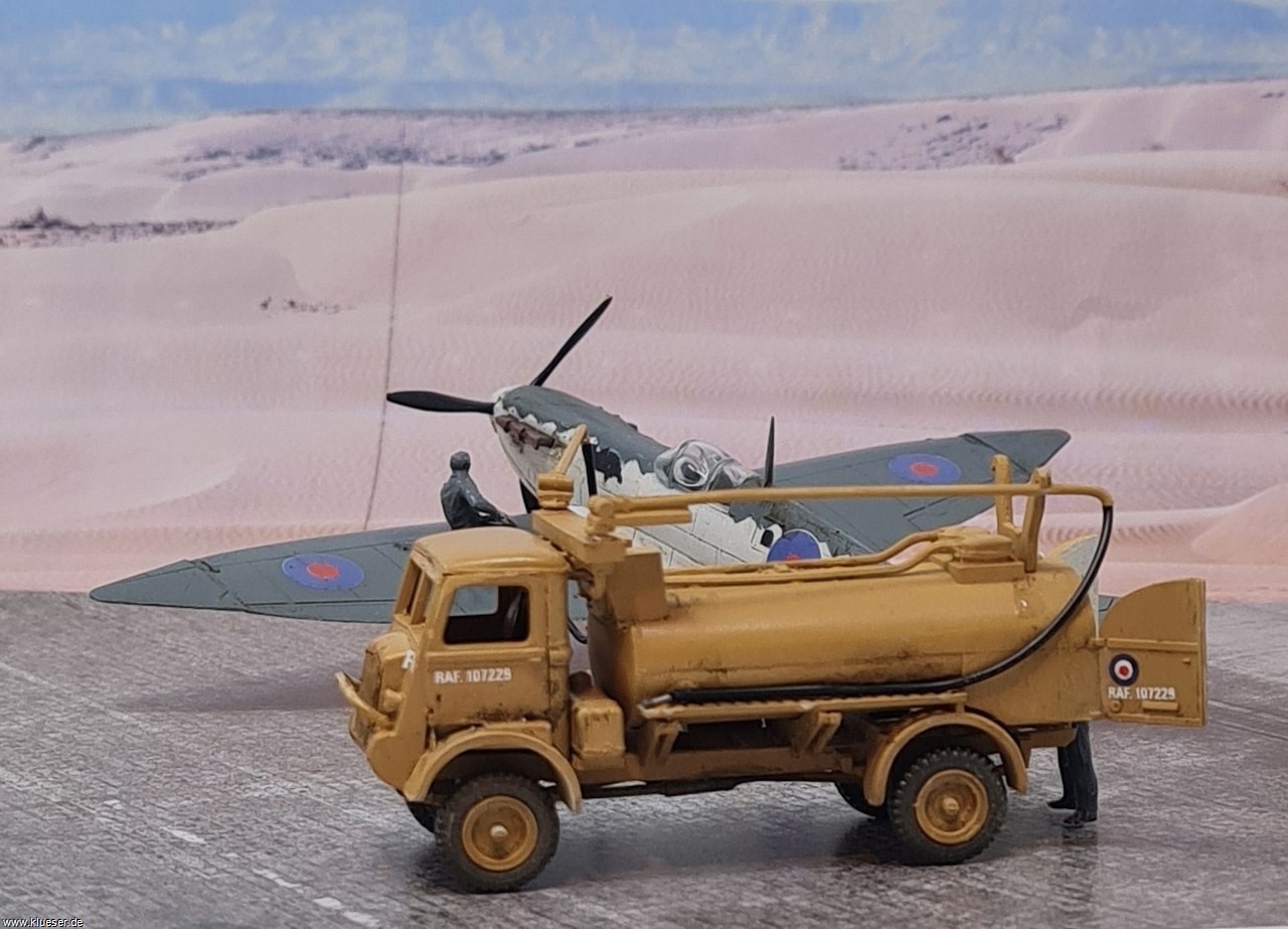 Bedford QL Tanker