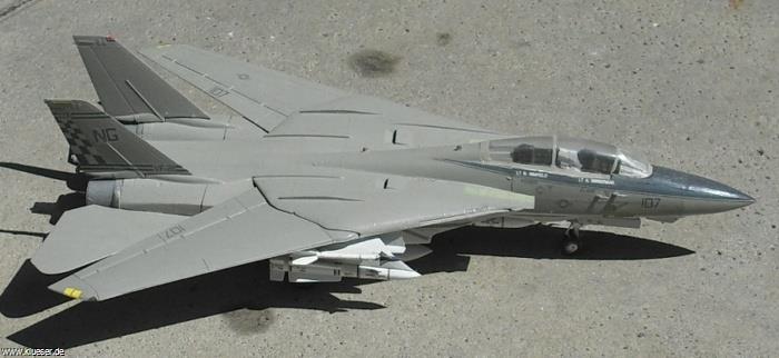 Grumman F-14A+ VF-211 Fighting Checkmates 1991, USS Nimitz