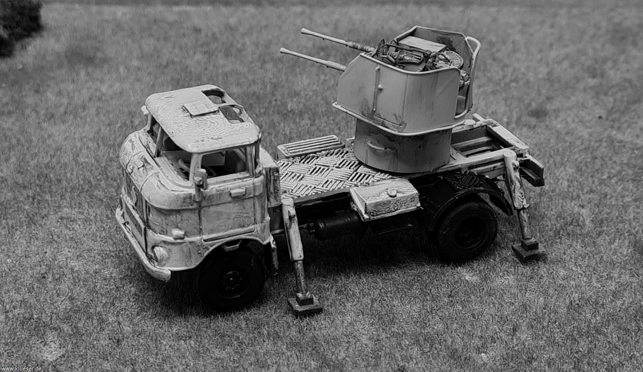 2M-3 auf IFA W50