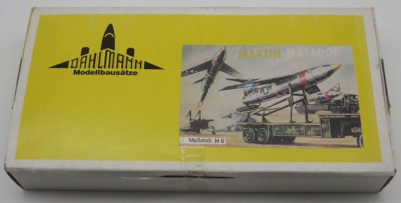 Martin Matador w/ Launcher and Truck, M52 Tractor Truck