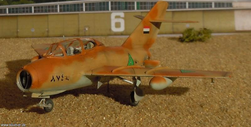 MiG-15 UTI Midget