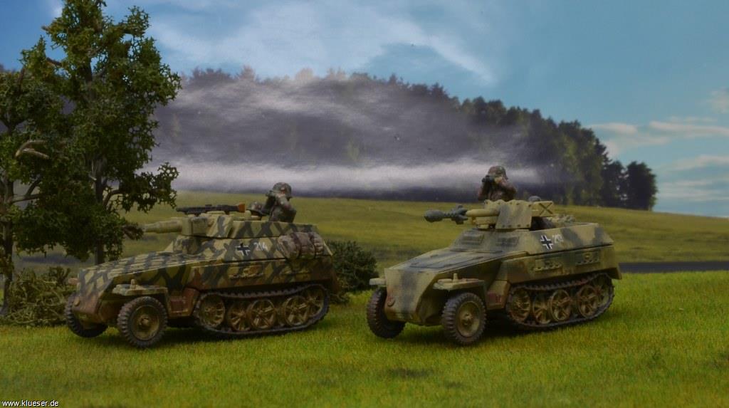 Sd.Kfz. 250/8B 7,5cm L/24, Sd.Kfz. 250/10B 3,7cm Pak Stiehlgranate 41