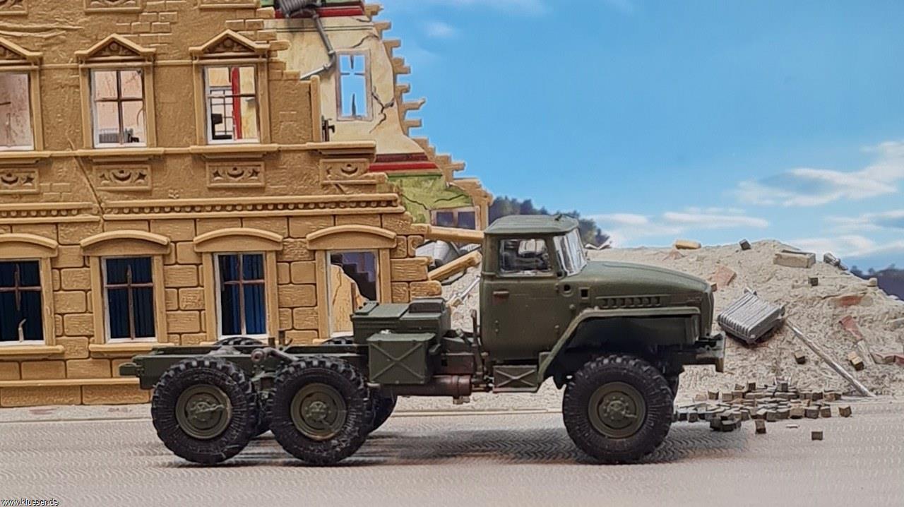 Ural-375