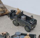 Autocarretta OM58 Mod 35  (OM35), Italian Tankmen, Artillery Crew
